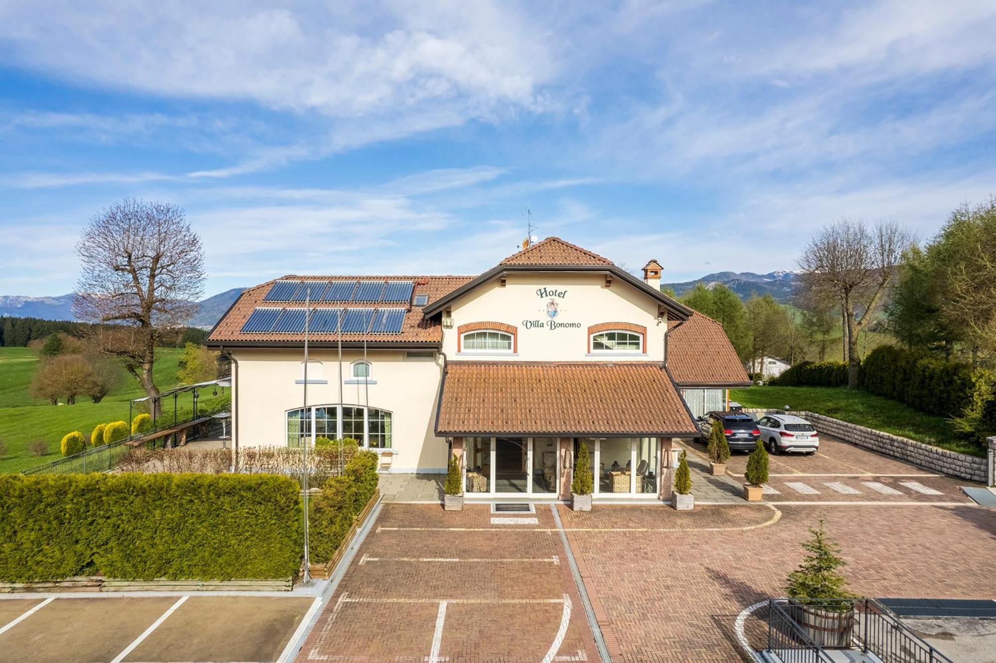 Villa Bonomo Charme Hotel Asiago Exterior photo