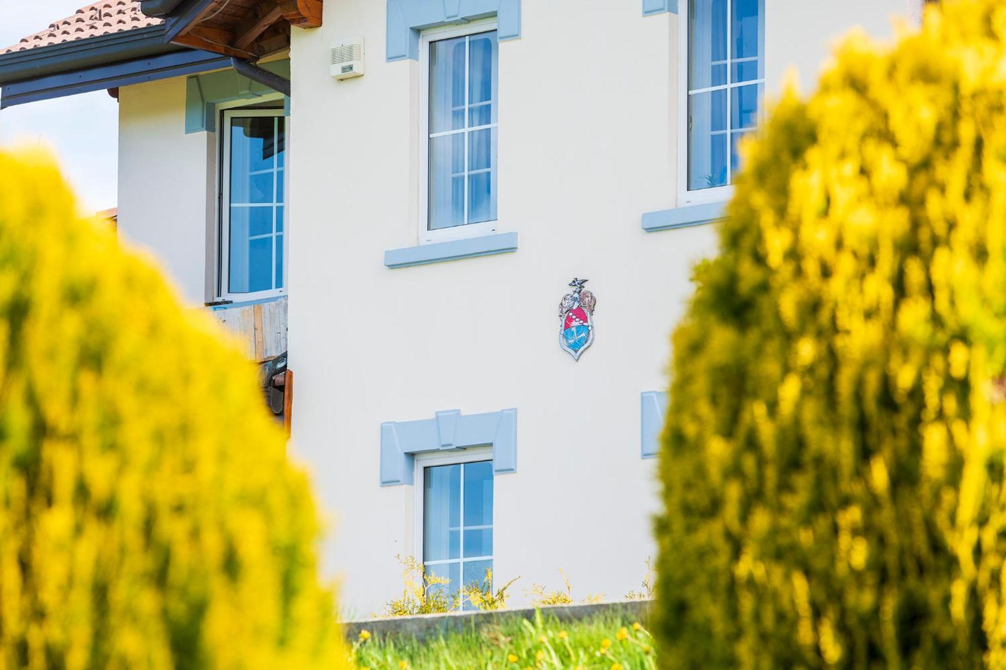 Villa Bonomo Charme Hotel Asiago Exterior photo